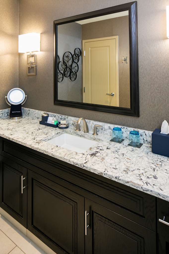 The Tennessean Personal Luxury Hotel Ноксвил Стая снимка